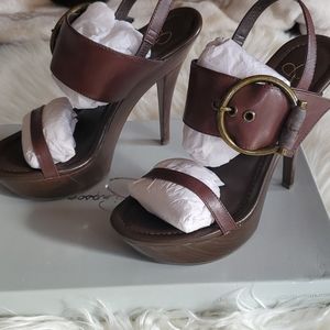 Jessica Simpson "Gamma" stiletto